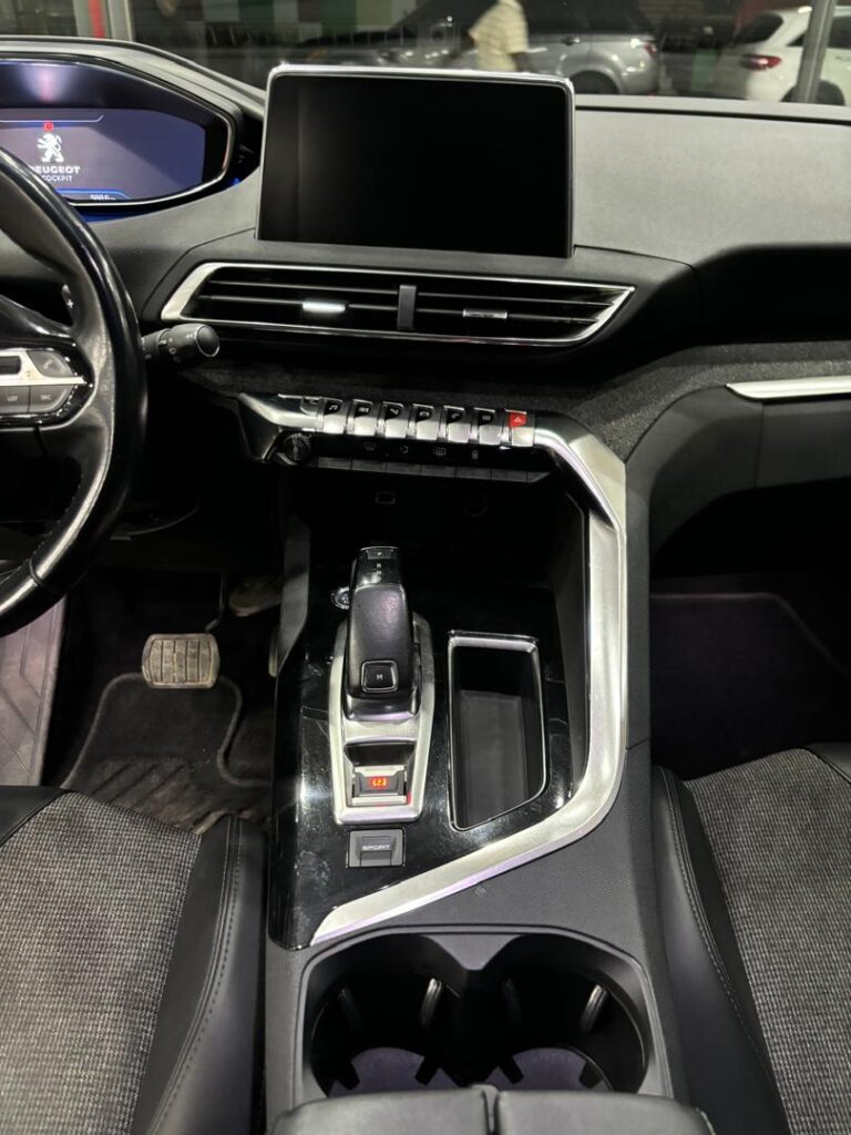 31f8597a-bd10-43f9-abcd-4d476a527e56