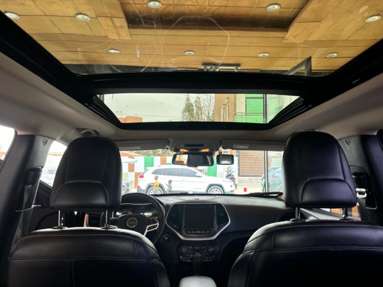 WhatsApp Image 2025-05-28 at 21.31